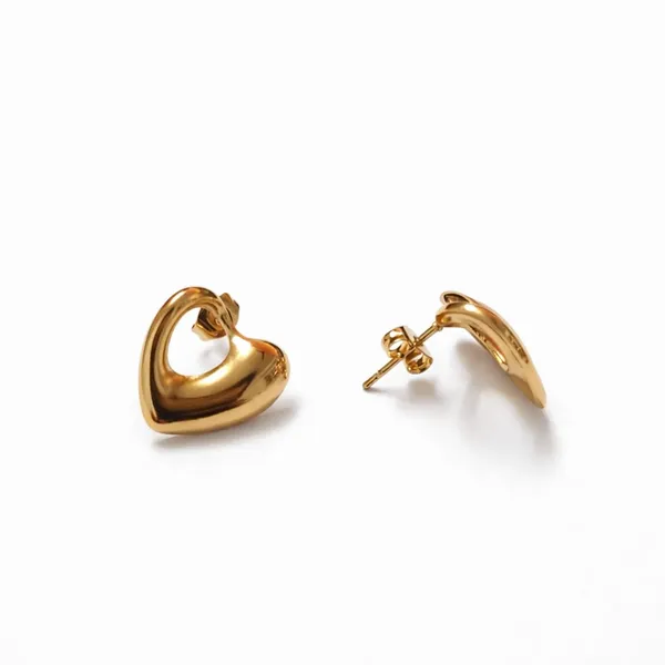 Gold_Plated_Hollow_Heart_Cutout_Stud_Earrings_For_Women